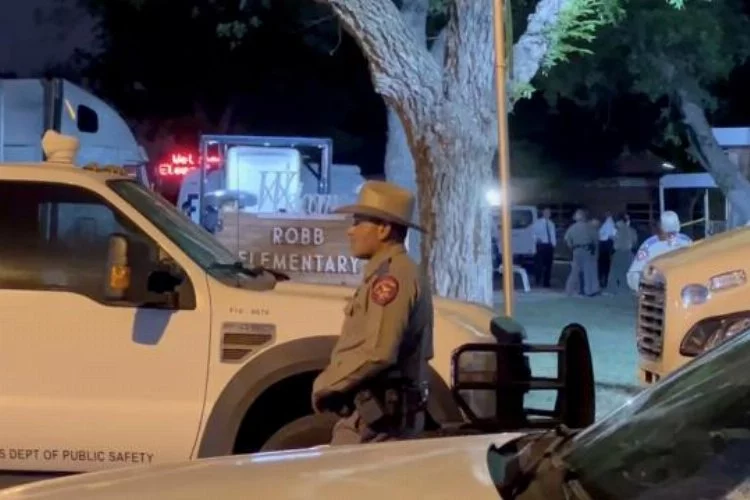 Texas'ta 19 çocuğu öldüren saldırgan öncesinde sosyal medyadan uyarı yapmış