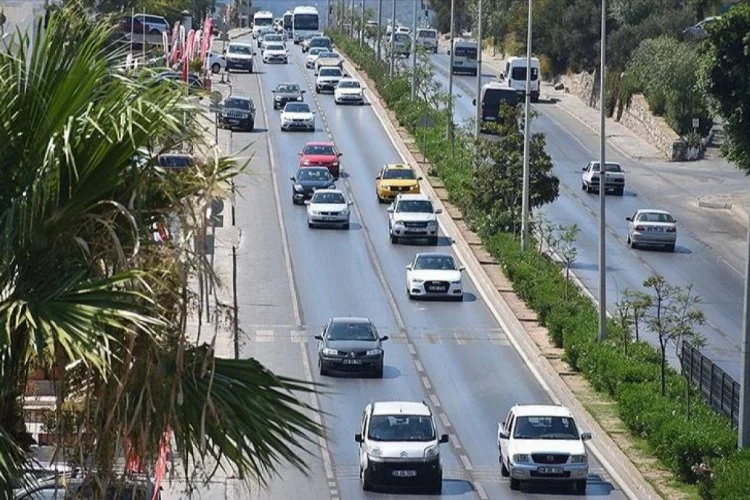 TÜİK açıkladı: Türkiye'de kaç kişiye kaç otomobil düşüyor?