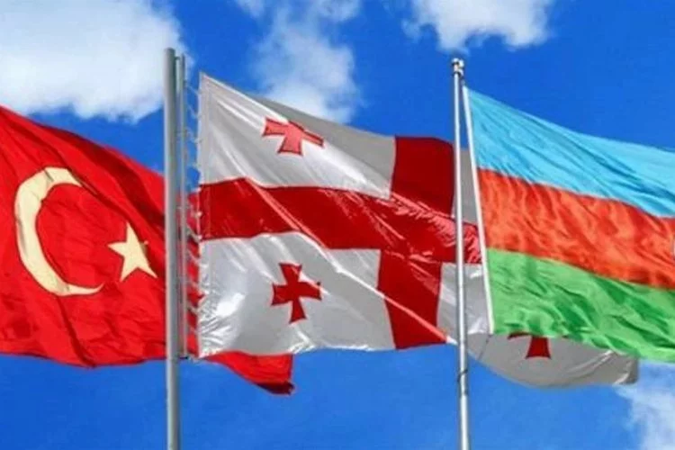 Türkiye, Azerbaycan ve Gürcistan Şuşa'da toplandı!
