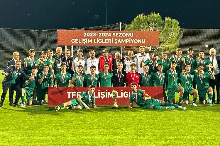 U17 Elit A Ligi'nde Şampiyon Bursaspor