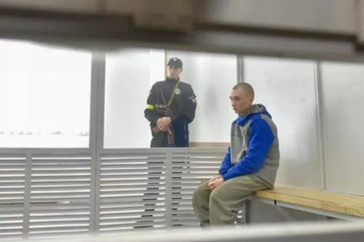 Ukrayna'daki Rus askere müebbet hapis cezası