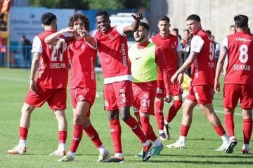Ümraniyespor, Erzurumspor FK'yı devirdi!