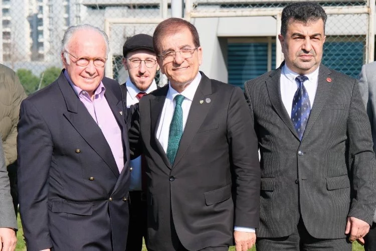 Yeniden Refah Partisi Bursa Büyükşehir Belediye Başkan Adayı Yalçın: Bursaspor adası kuracağız!